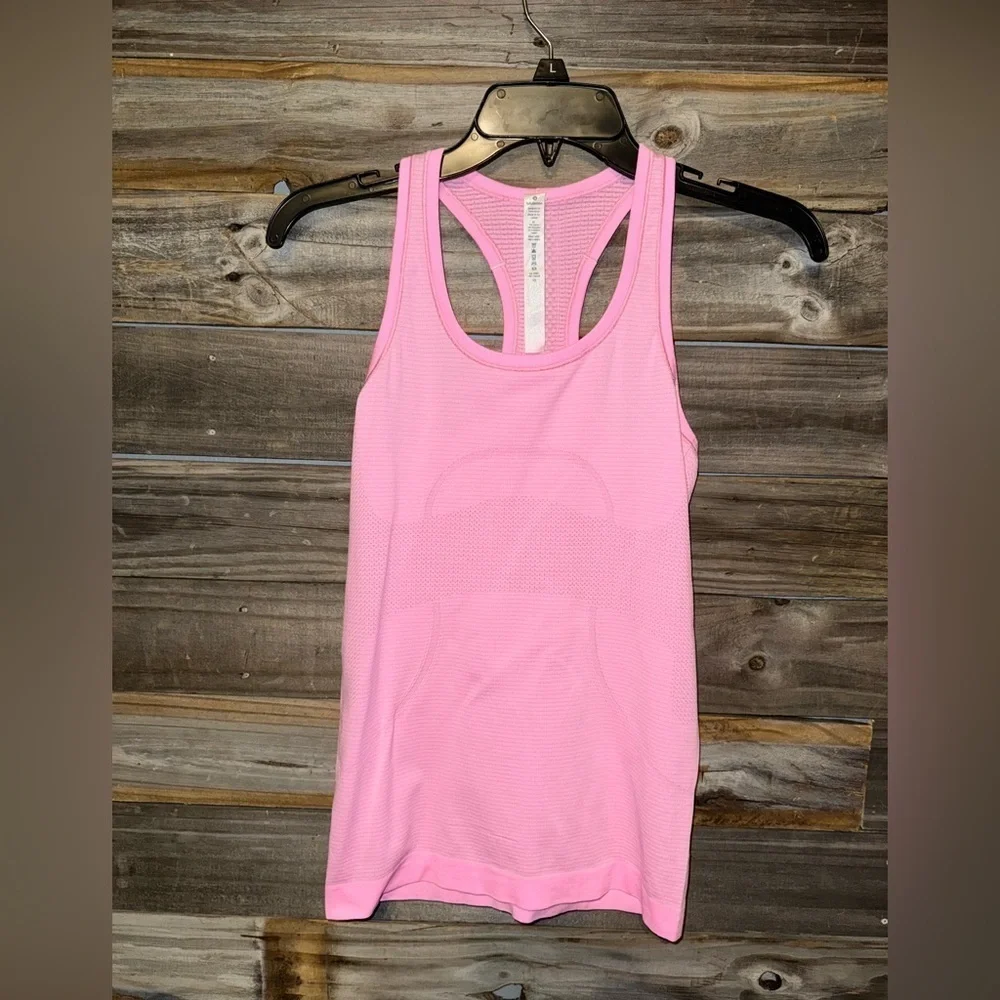 Lululemon Run: Swiftly Tech Racerback- size 4 - heathered vintage pink